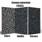 Piso drenante monolítico com seixos de quartzo | Drenopav